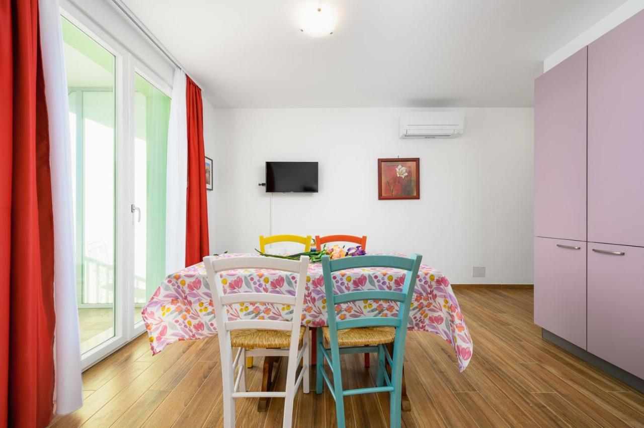 Andrea House With Apartments ウマグ エクステリア 写真