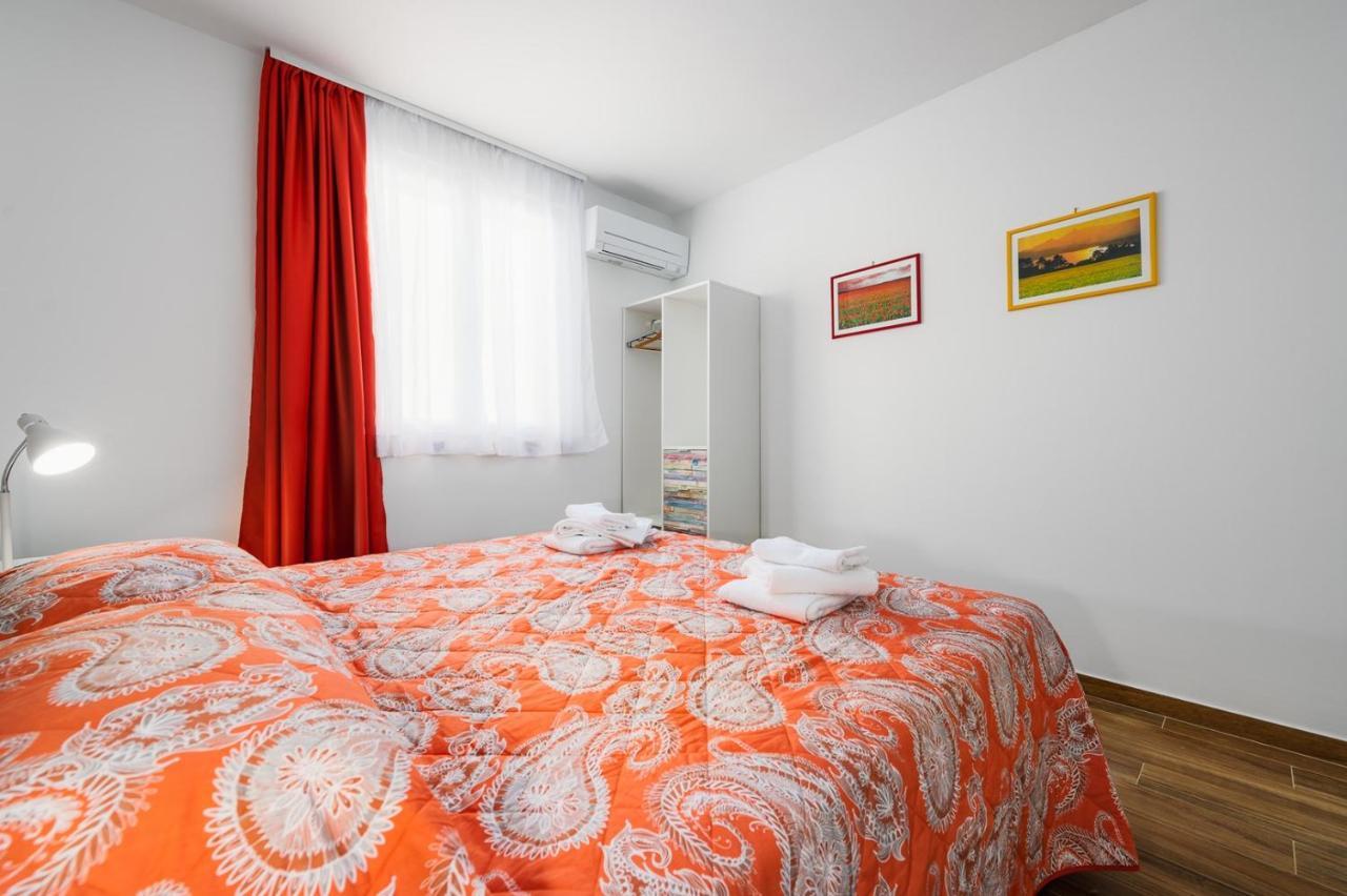 Andrea House With Apartments ウマグ エクステリア 写真