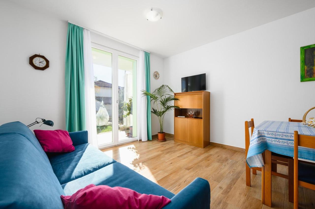 Andrea House With Apartments ウマグ エクステリア 写真