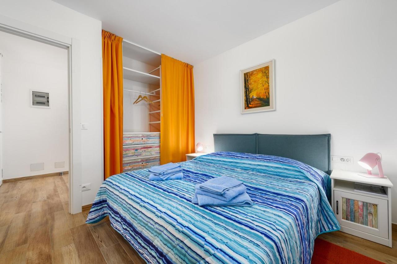 Andrea House With Apartments ウマグ エクステリア 写真