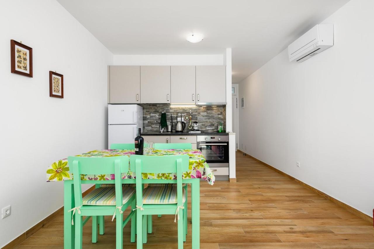 Andrea House With Apartments ウマグ エクステリア 写真