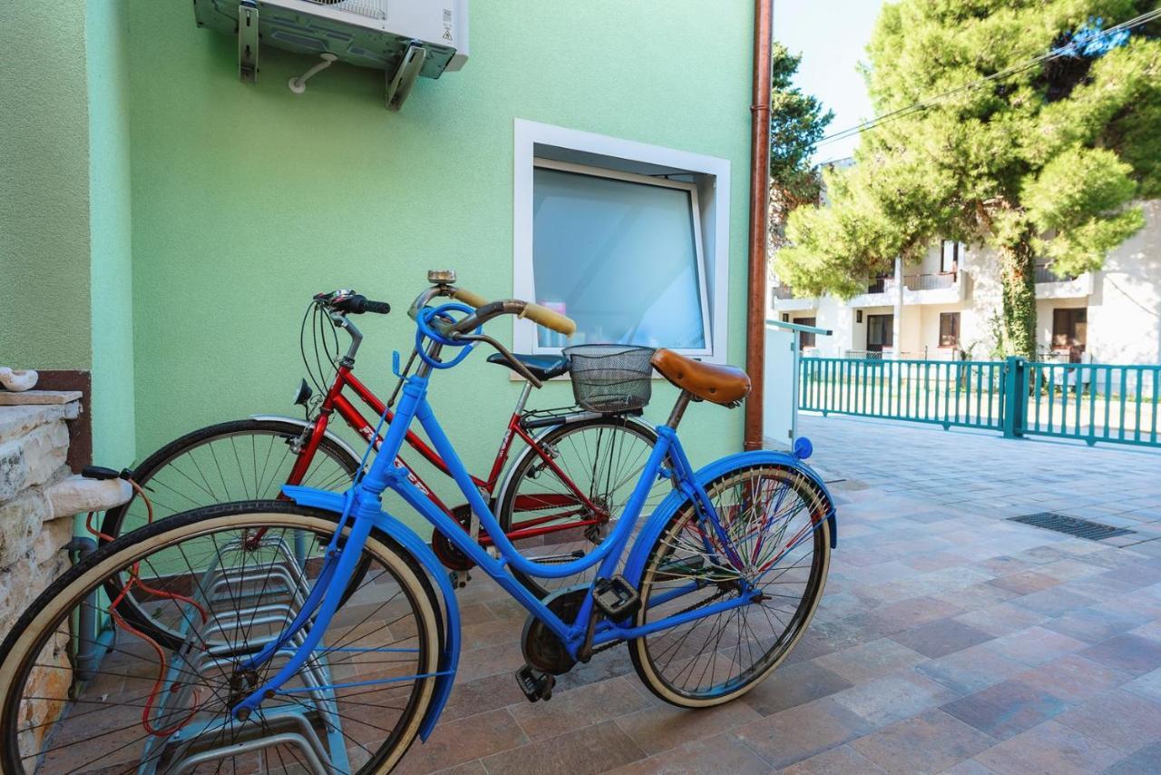 Andrea House With Apartments ウマグ エクステリア 写真