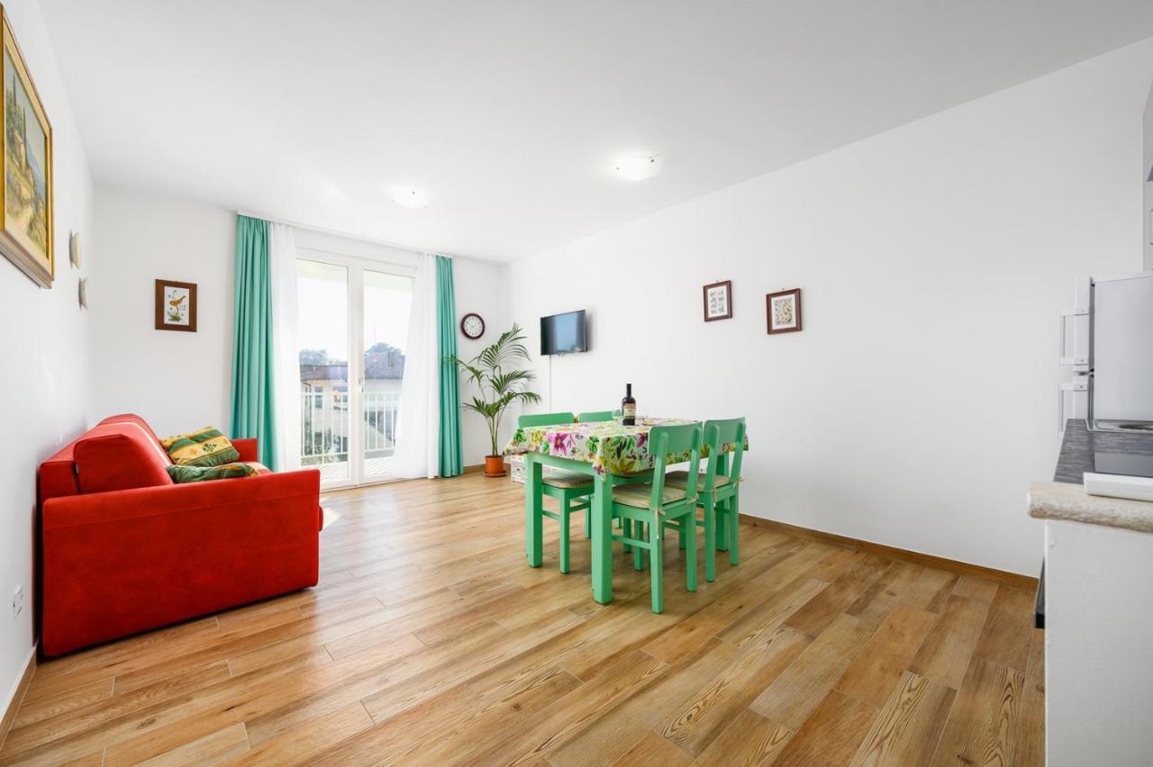 Andrea House With Apartments ウマグ エクステリア 写真